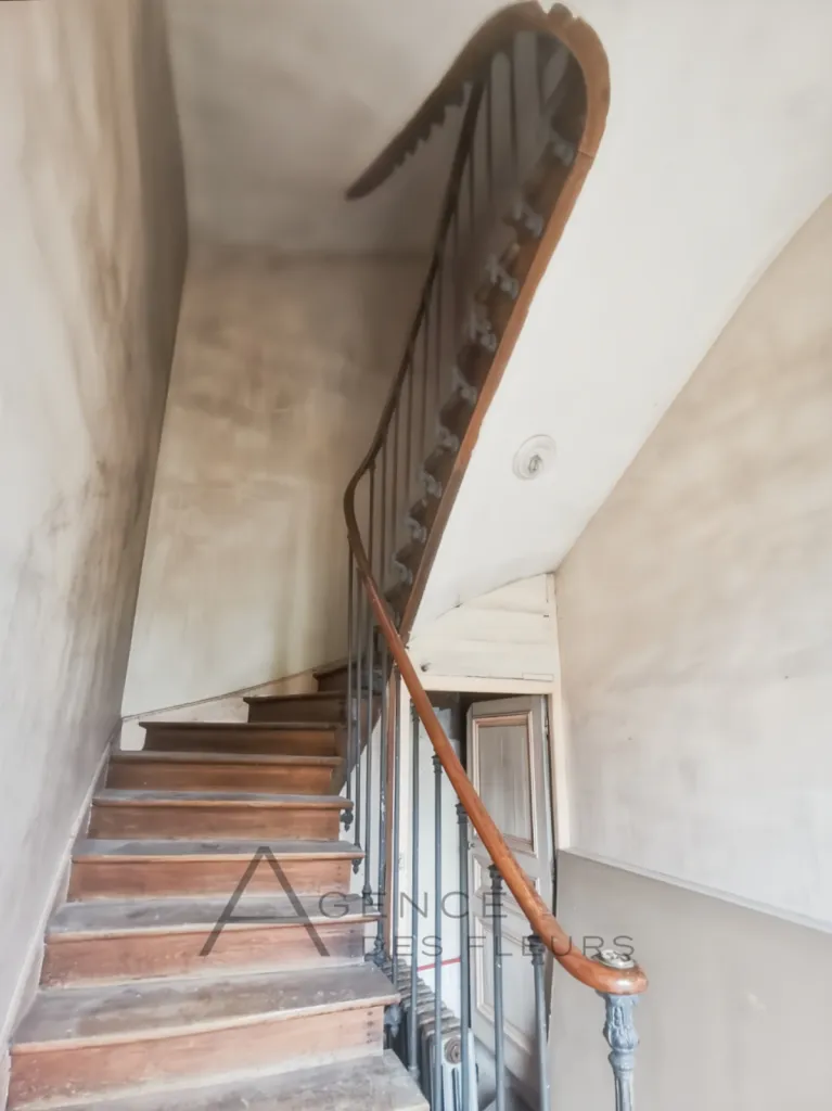 A vendre maison de 160 m² à rénovée sur la commune de ST PIERRE LES ELBEUF 76320