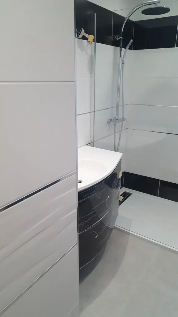 Pose et installation de carrelage et faïence pour salle de bain à Saint-Romain-de-Colbosc proche du Havre (76)
