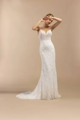 robe de mariée sirène avec traine à Marseille