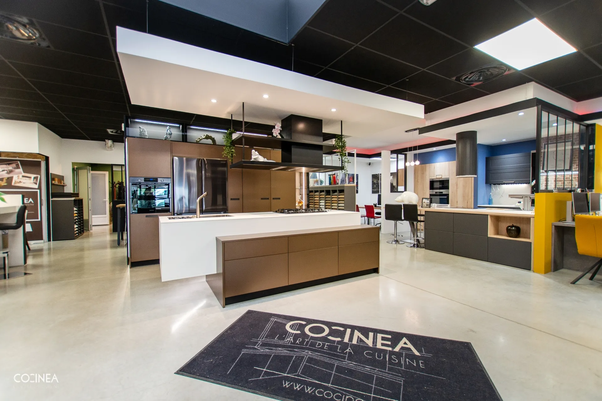 N'hésitez pas à nous contacter