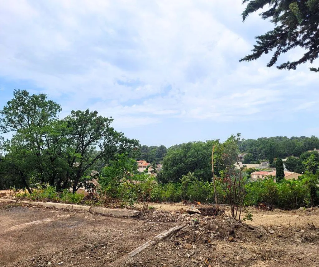 Nos prestations sur le secteur deMaussane-les-Alpilles proche de Paradou
