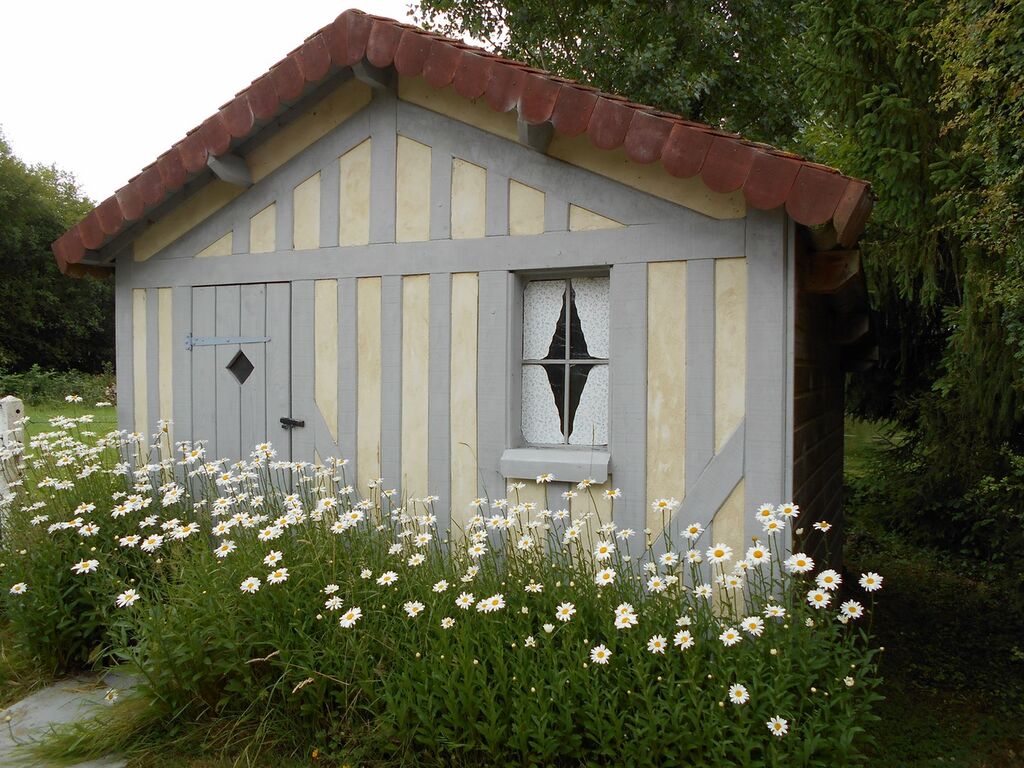 MAISON A VENDRE PONT L'EVEQUE, AVEC TERRAIN POUR CHEVAUX, PAYS D'AUGE