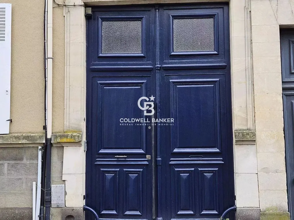 Acheter une maison de caractère avec cuisine dînatoire et jardin privé à Le Mans centre ville