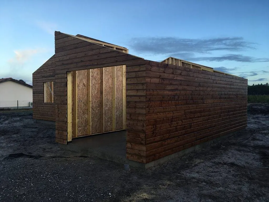 Comment faire pour construire une maison avec ossature en bois à Biscarrosse