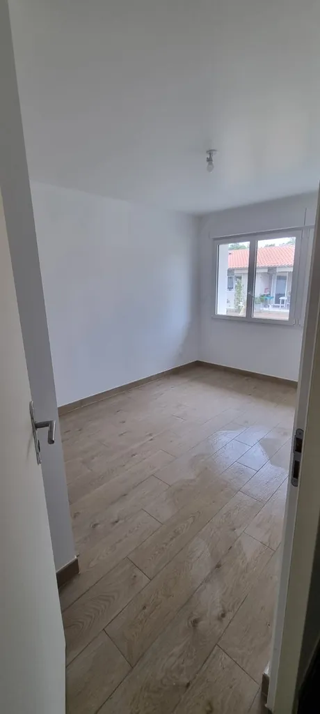 A ÉVREUX, quartier LAFAYETTE, peinture veloutée finition soignée 