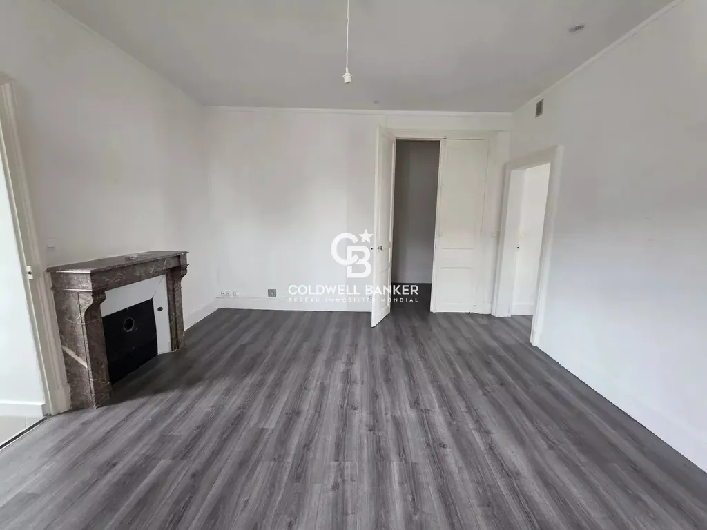 immobilier Le Mans appartement haussmannien T3 à acheter proche gare avec cave
