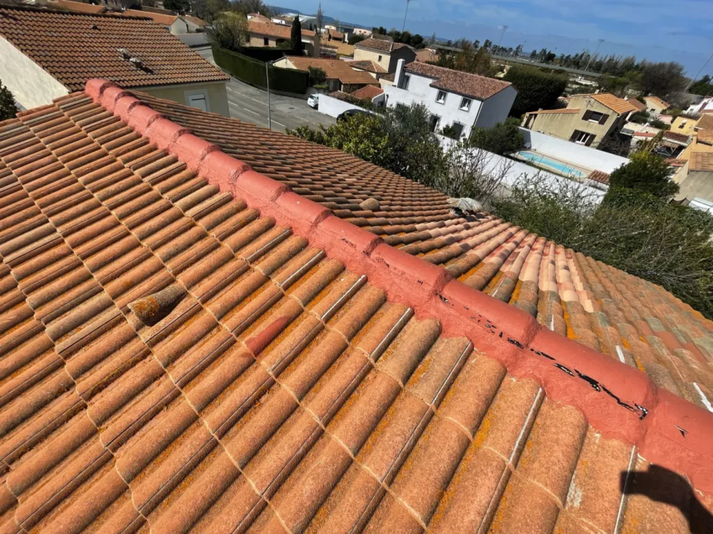 Rénovation d’un Faîtage d’une toiture de maison près de Martigues 13500