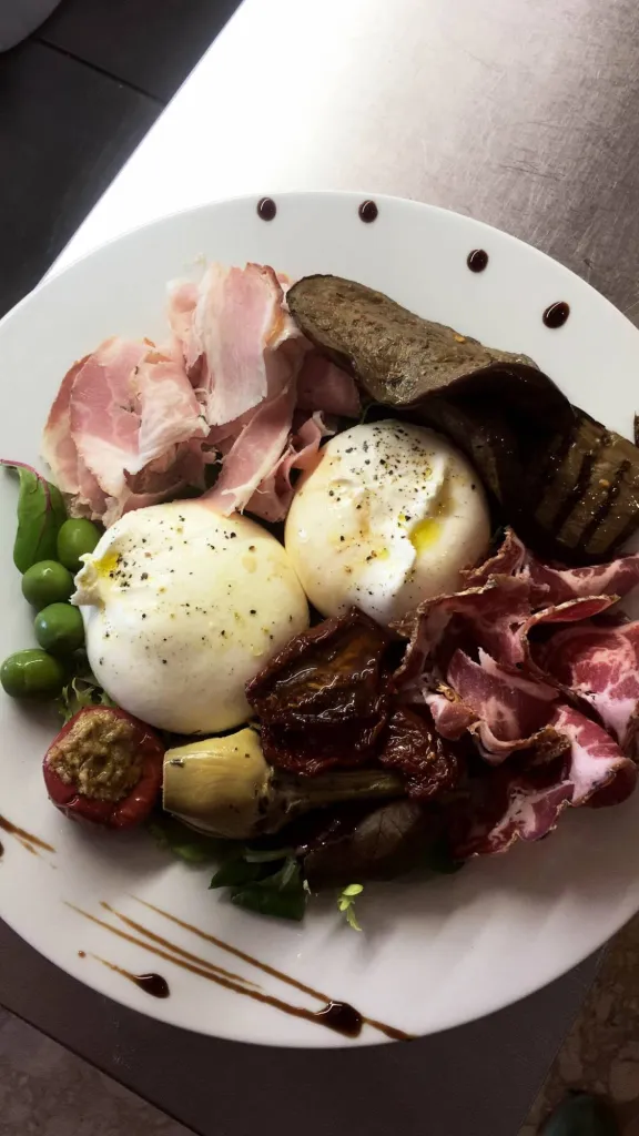 Le duo de burrata : une alliance de saveurs italiennes