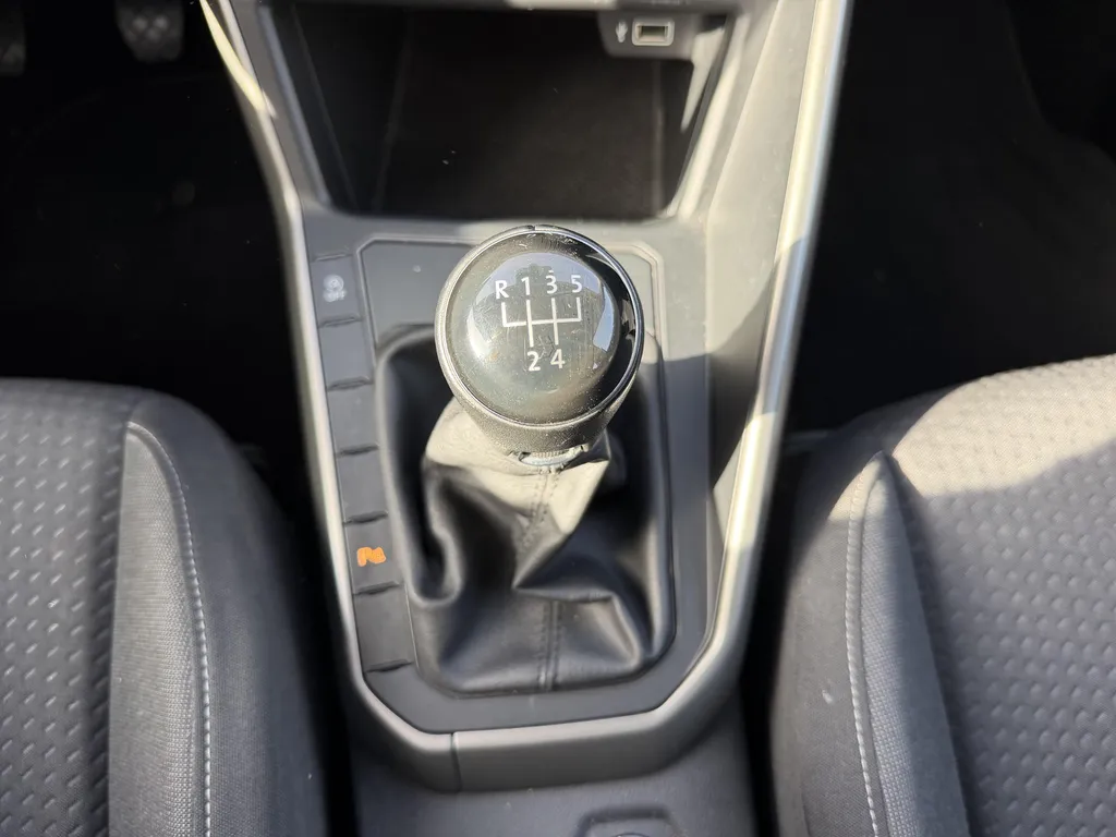 Achat voiture occasion Volkswagen Polo Diesel à deux pas de Port Jérome sur Seine : découvrez cette berline compacte chez Caudebec Automobiles