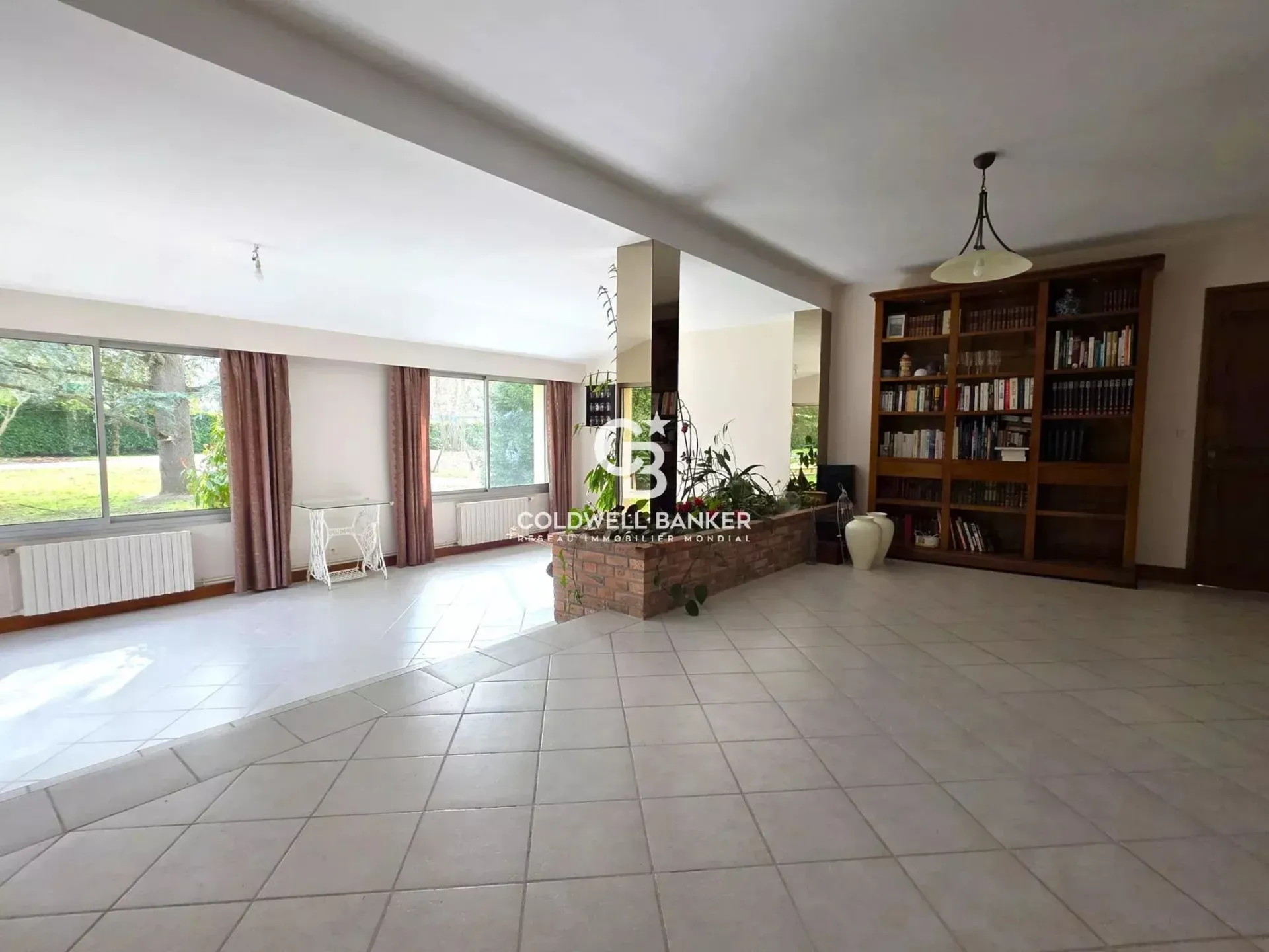 acheter une maison au calme avec jardin et piscine proche Le Mans