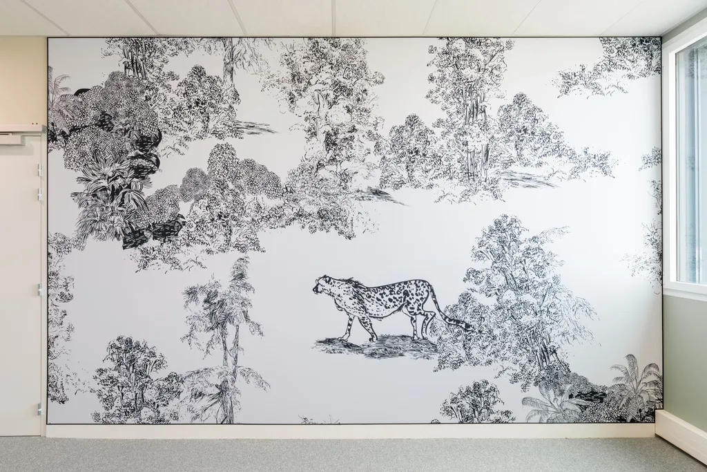 Aménagement de bureaux modulables à Bordeaux Lac pour entreprise performante