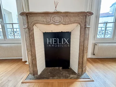 Appartement avec le charme de l'ancien en plein coeur de Saint Germain En Laye 3 pièce(s) 62M2.