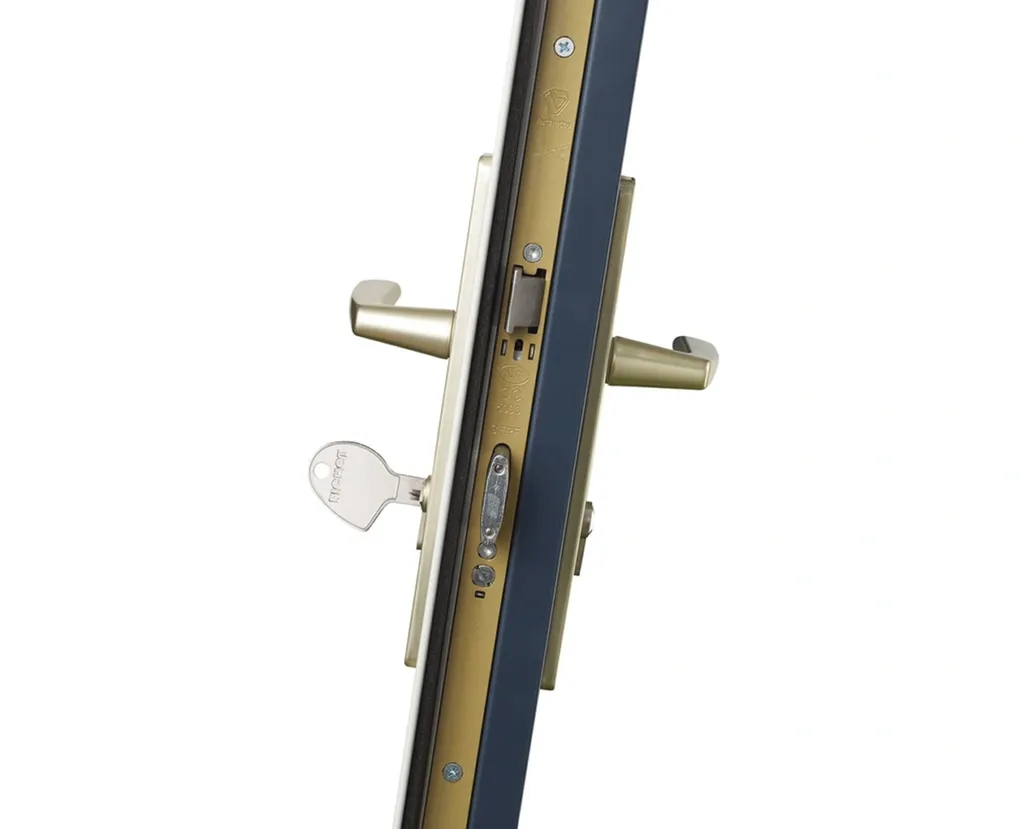 Porte blindée Fichet Rehabilitation modele Bellecour pour copropriétés, promotions immobilières, 