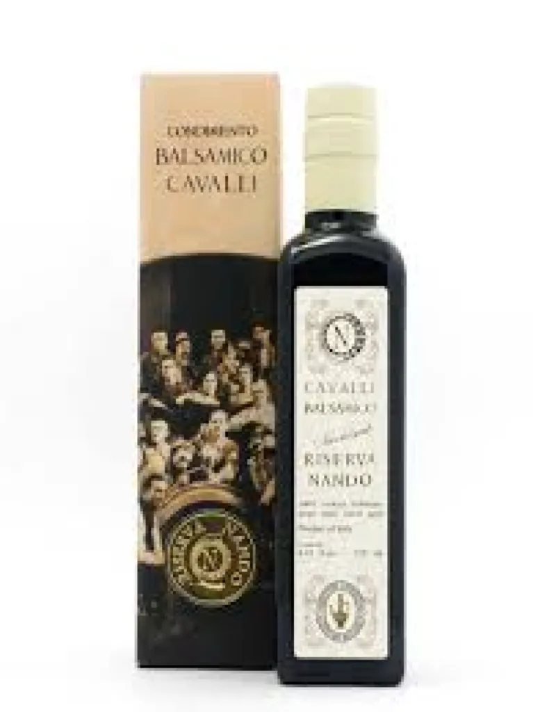 Cavalli – Vinaigres balsamiques artisanaux de Reggio Emilia (Italie) Cavalli – Vinaigres balsamiques artisanaux de Reggio Emilia (Italie)