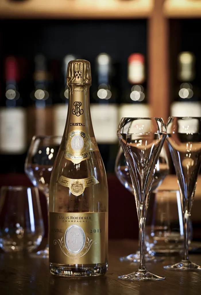 Soirées œnologiques avec dégustations commentées et accords mets-vins animées par sommeliers passionnés pour amateurs à Ludres curieux