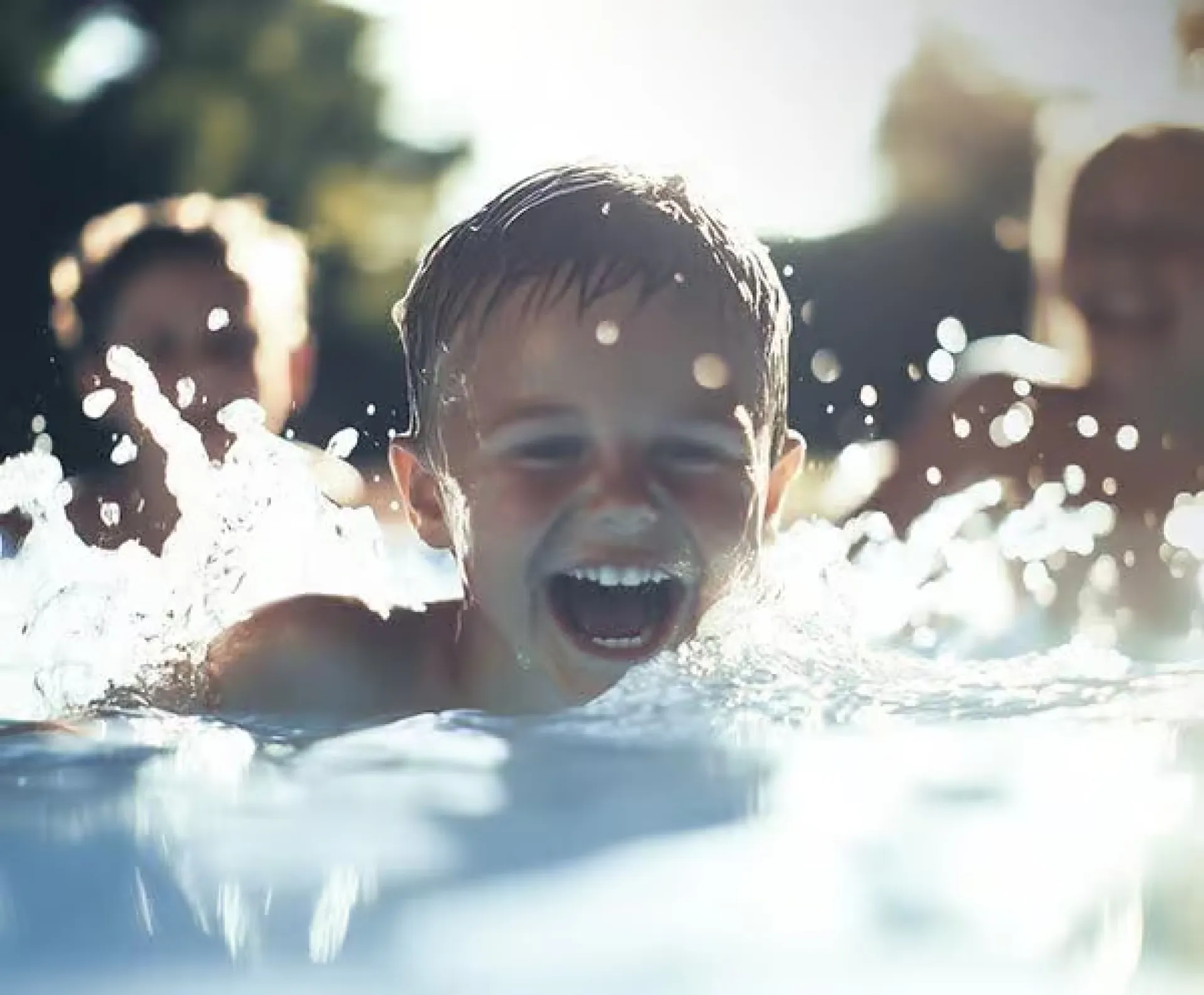 Collection PowerPlay™ de spa de nage Jacuzzi®