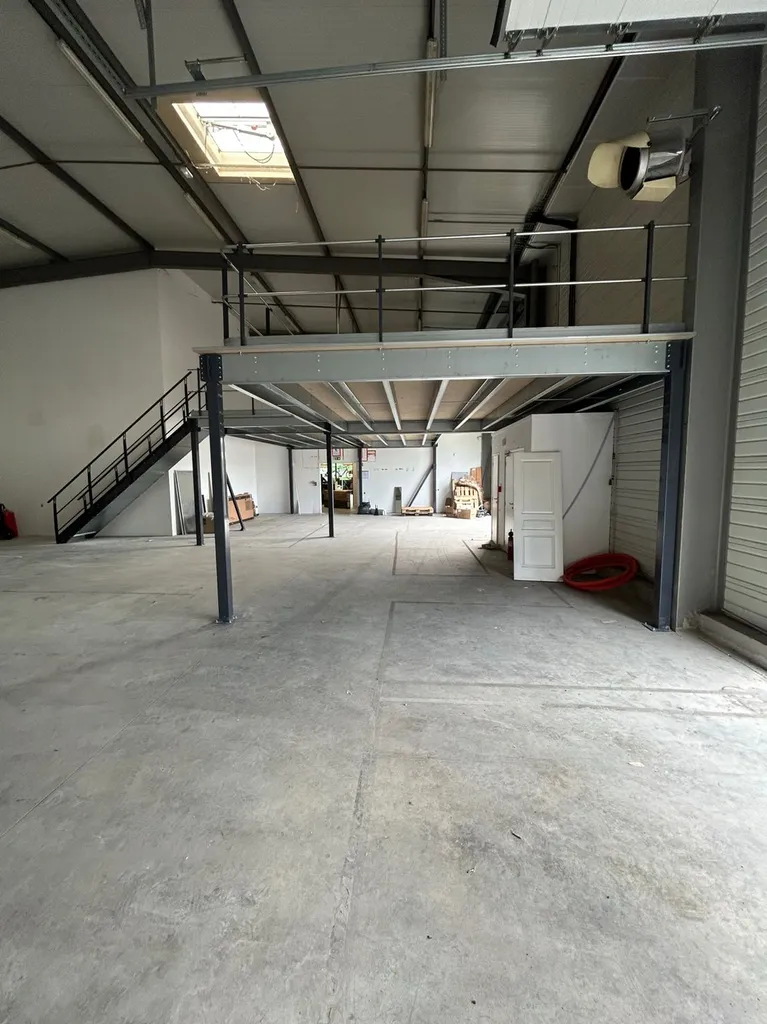 Installer une plateforme de stockage ou mezzanine industrielle pour doubler votre surface de stockage ou bureaux à Toulouse et Albi