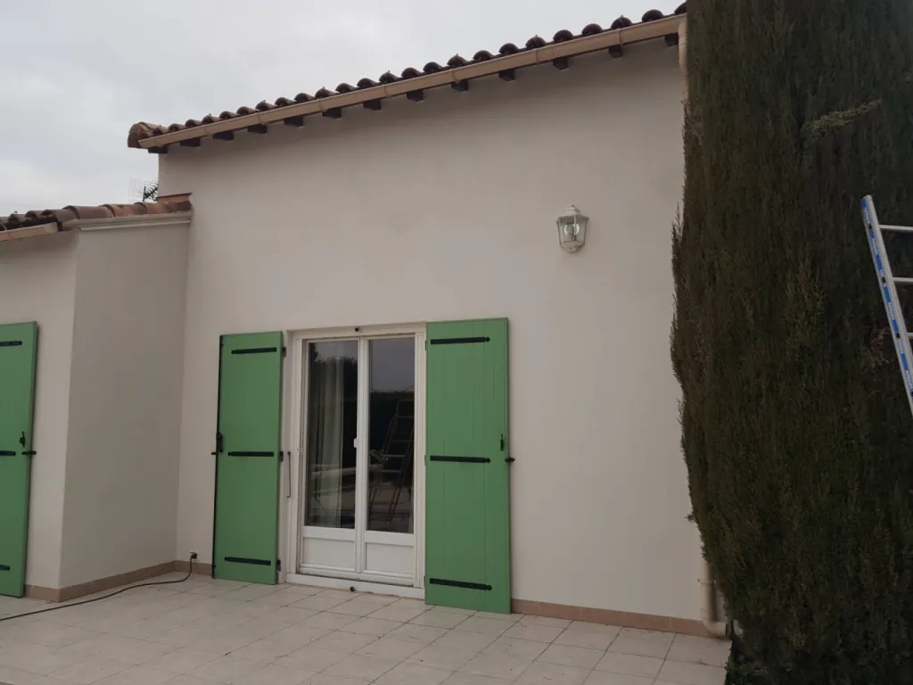 pose de pergola aluminium avec toile sur mesure salon de provence