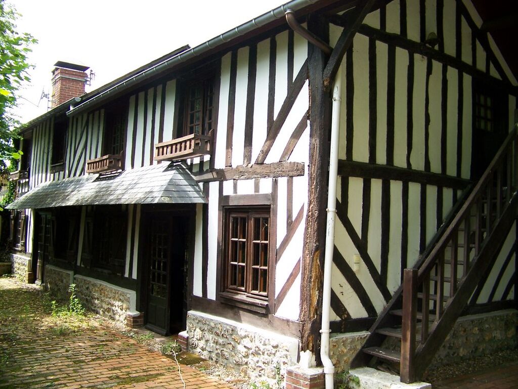 Acheter, belle Normande, bords de Seine