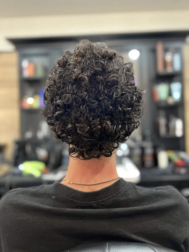 coupe curly spéciale homme 