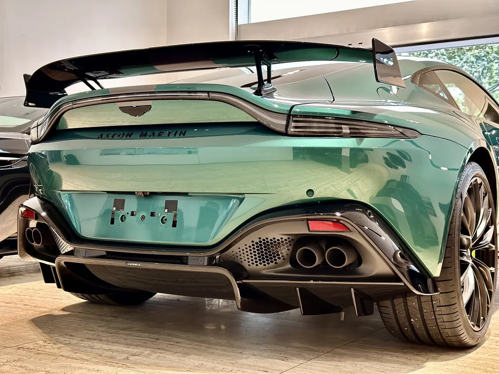 DETAILING film de protection PPF traitement céramique carrosserie Aston Martin Vantage F1 Edition 