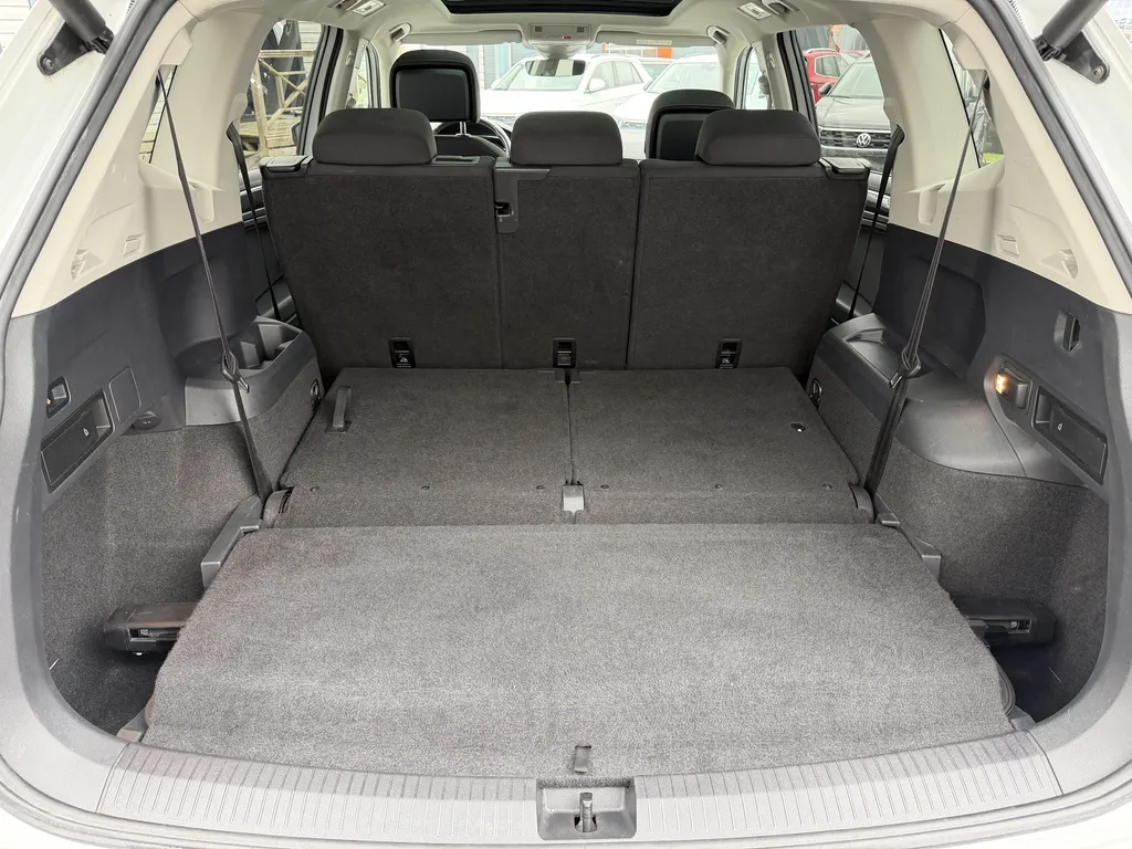 Vente Volkswagen Tiguan Allspace occasion 7 places 150ch Boîte Auto au meilleur prix proche du Havre (76)