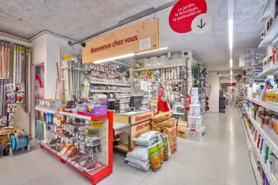 cherche photographe professsionnel spécialisé dans les photos de communication pour les entreprises à Herblay