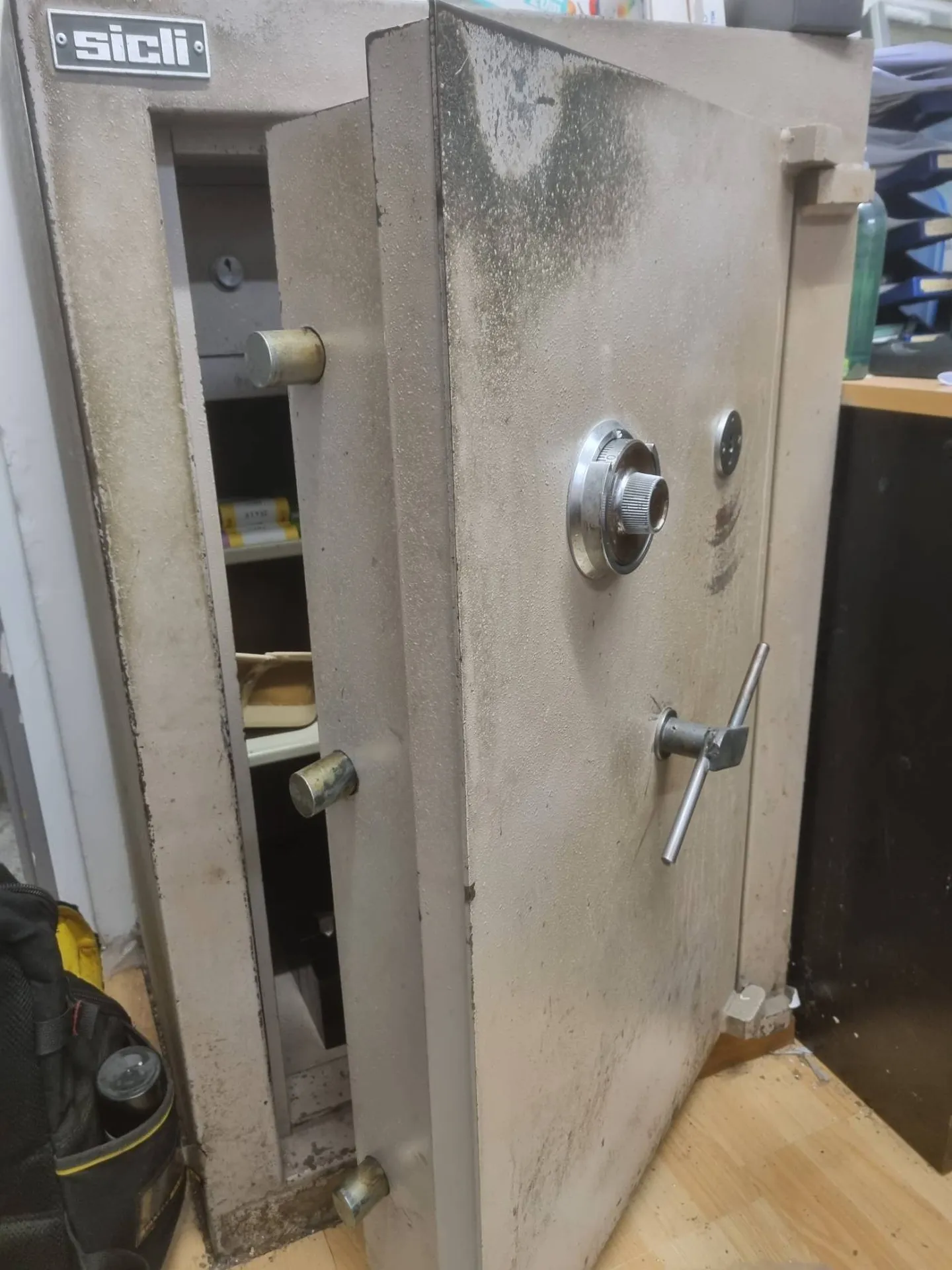 serrurier coffre fort panne