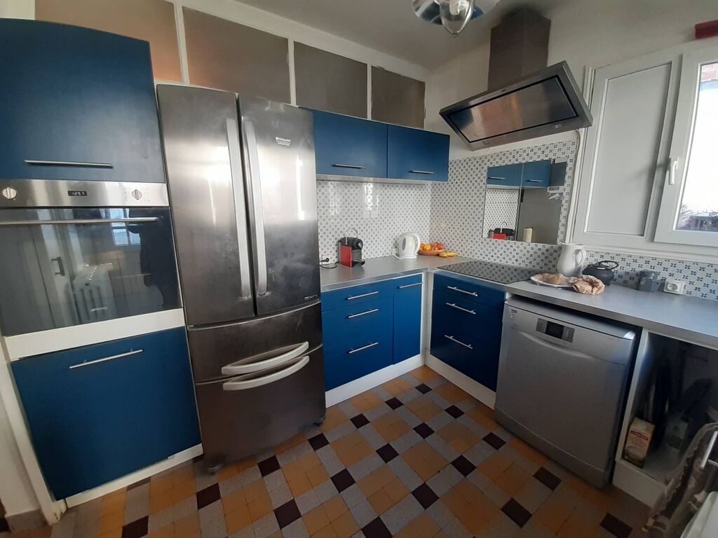 Propriété à vendre centre ville de lisieux ideal chambres d'hôtes et gîtes