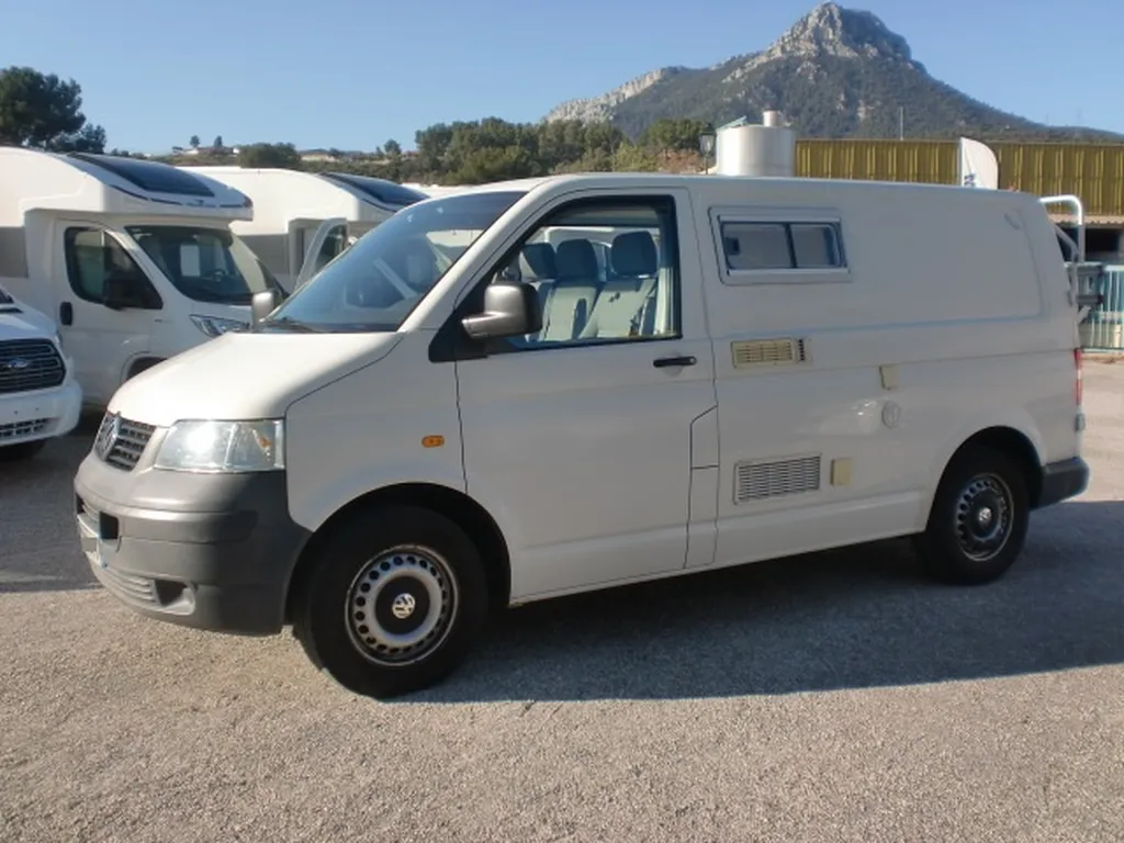 VOLKSWAGEN T5 AMENAGE