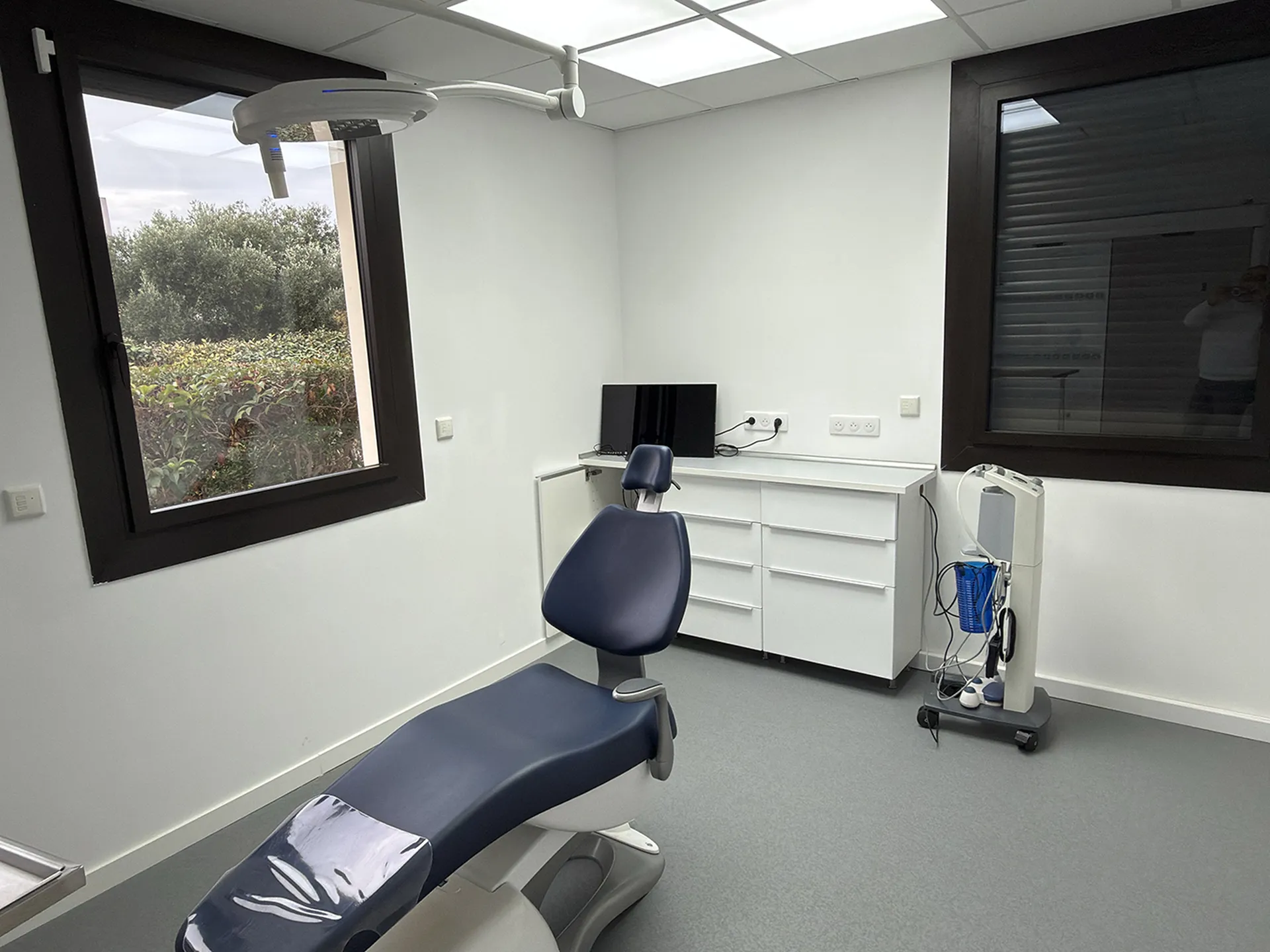 Chirurgie Installation d'un cabinet dentaire à Marseille 13 Meditec Dental 