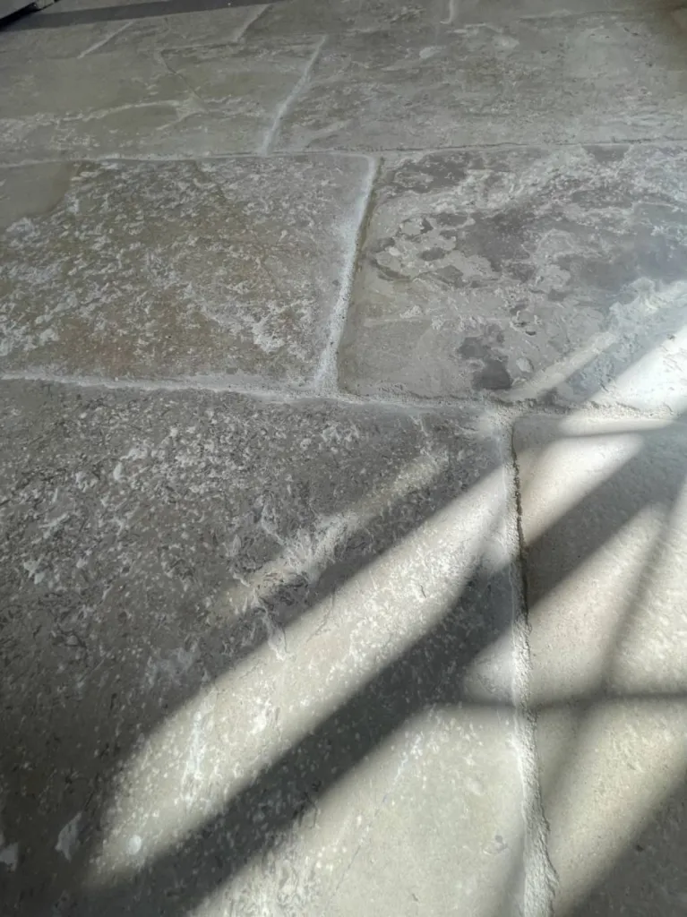 Pierre naturelle de Dordogne, Périgord, Travertin