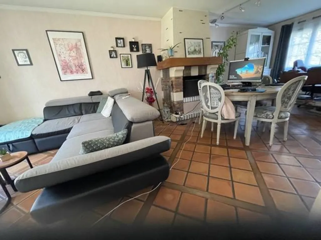 A acheter, Pavillon sans travaux sur un terrain de 330m² avec garage proche de la commune de TOURVILLE LA RIVIÈRE 76410