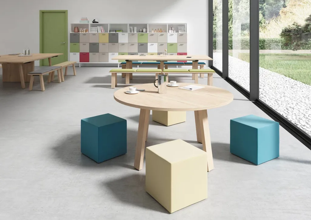 Mobilier de réunion pour vos espaces de coworking à Arles