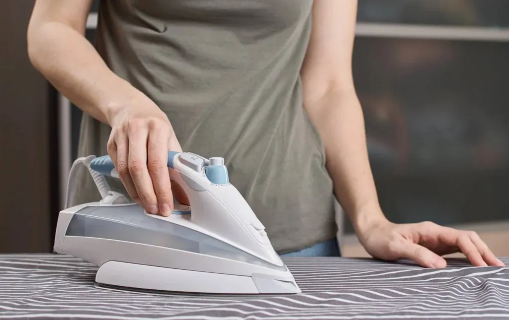 Aide à domicile pour l'entretien du linge pour personnes âgées sur l'agglomération Toulonnaise