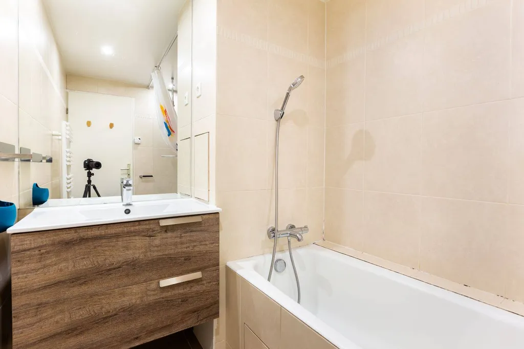 A vendre en dernier étage Triplex familial avec terrasses et 5 chambres - Gare des vallées / La Garenne Colombes 92250