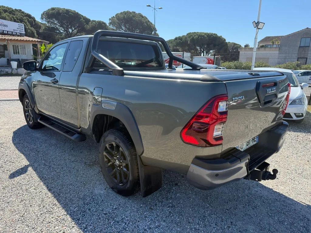 TOYOTA HILUX 2.8L D-4D AWD 204CV BVA