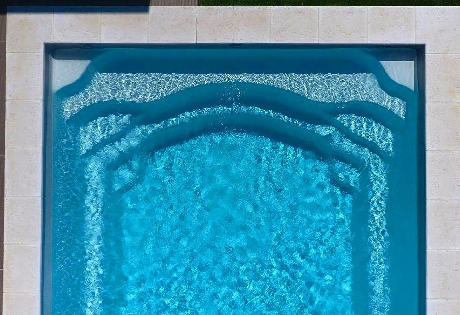 L’avantage flagrant du modèle  manathan 