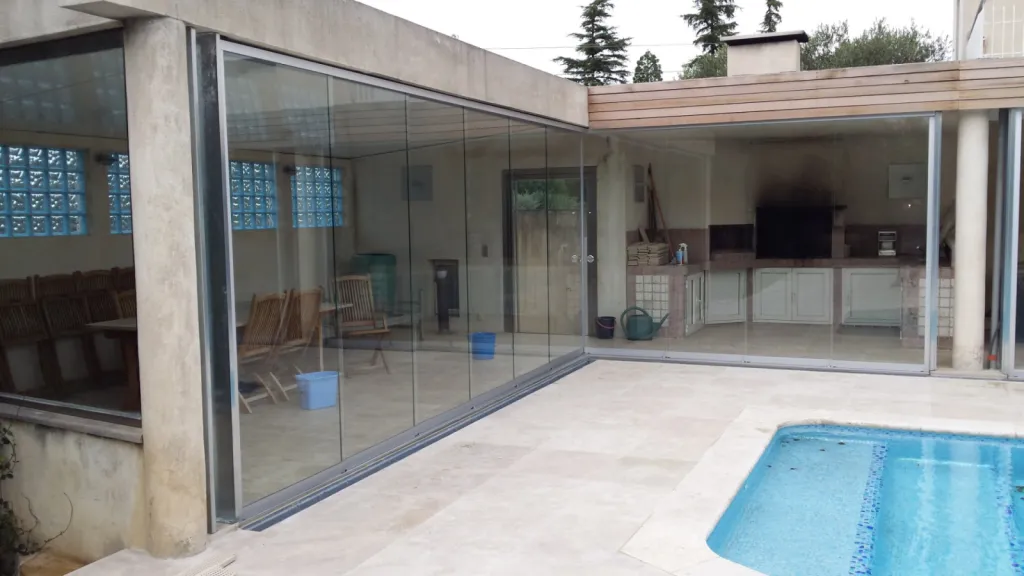 fermeture de terrasse en verre