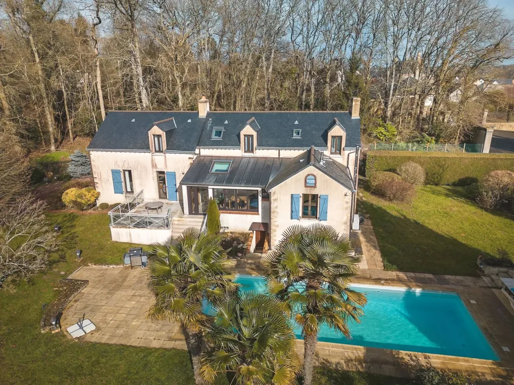 acheter une maison familiale en sarthe proche du mans avec parc et piscine