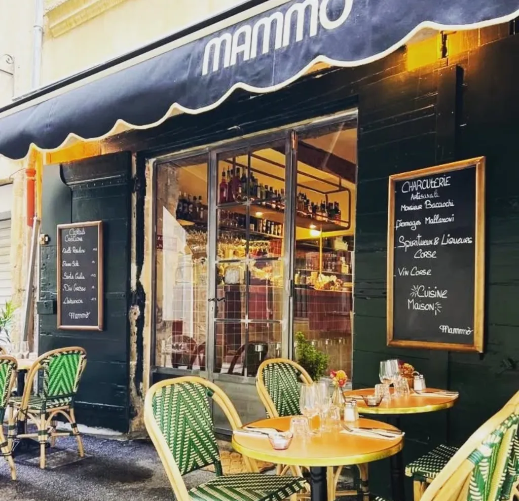 Fabrication menuiserie sur mesure chez Mamo à Aix en Provence