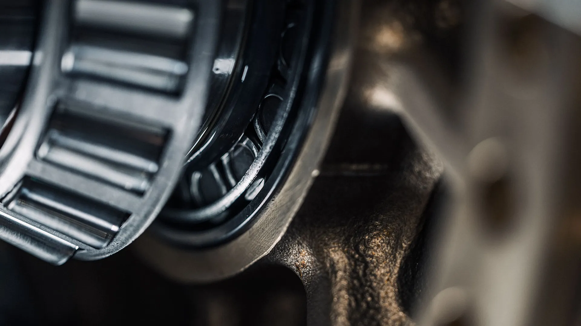 Maintenance des transmissions complexes : experts en pods Volvo Penta IPS et embases Aquamatic Z-Drive