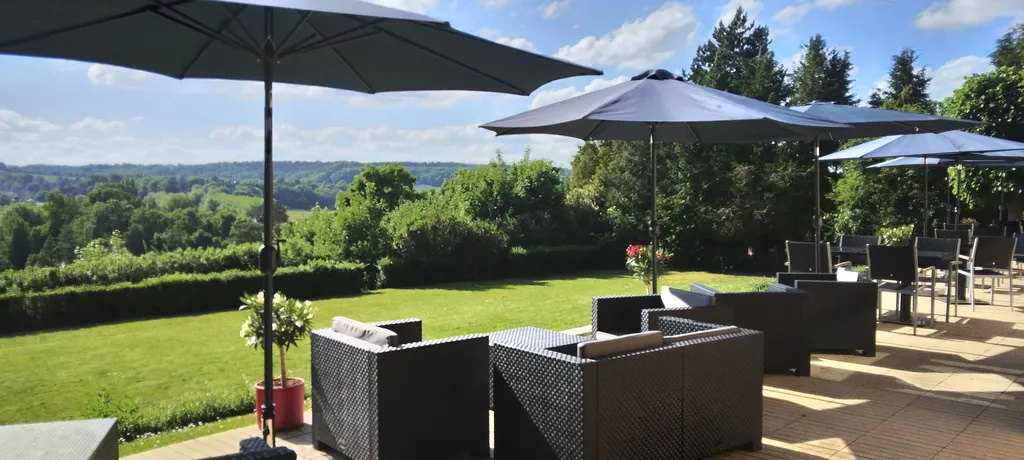 La terrasse : Une parenthèse d’exception face à la vallée de la Risle