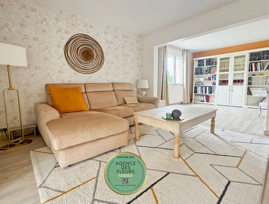 A vendre maison rénovée de 141 m² habitables sur un terrain de 970 m² sur la commune de TOURVILLE LA RIVIERE 76410