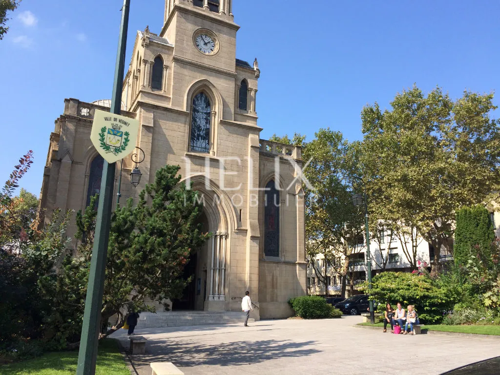 Local commercial Le Vésinet-centre 57 M²