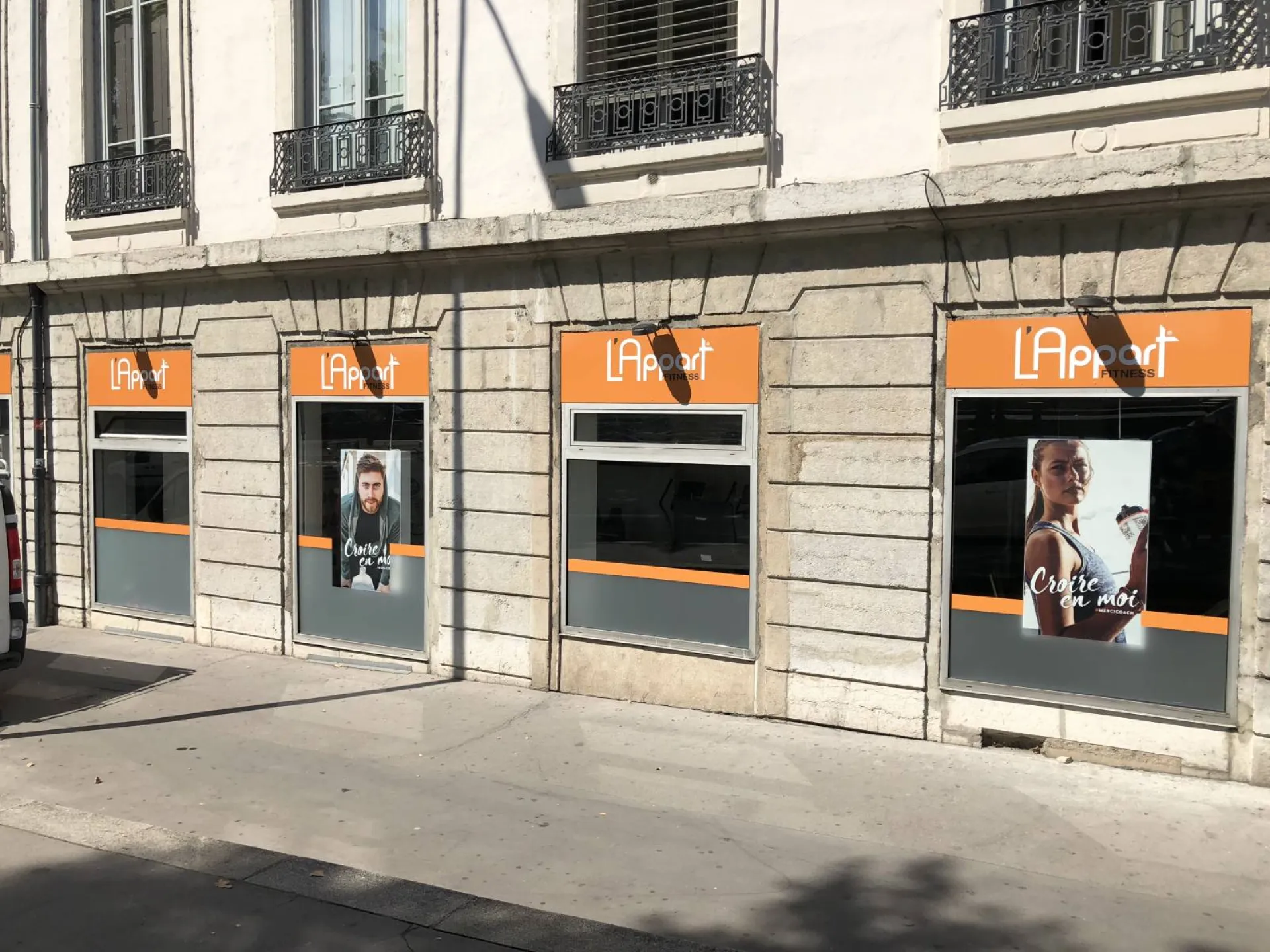 Impression enseigne Panneau Dibond® extérieur Lappart Fitness à Lyon