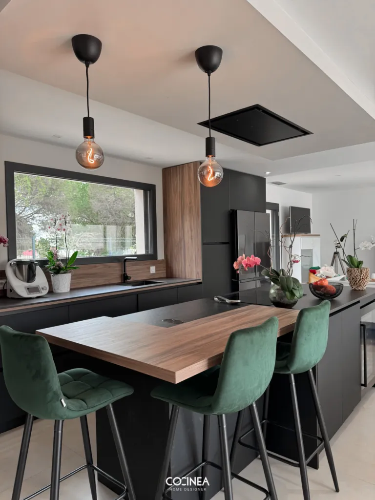 Conception et installation de cuisine moderne Armony en Dekton design raffiné sur mesure à Tournefeuille