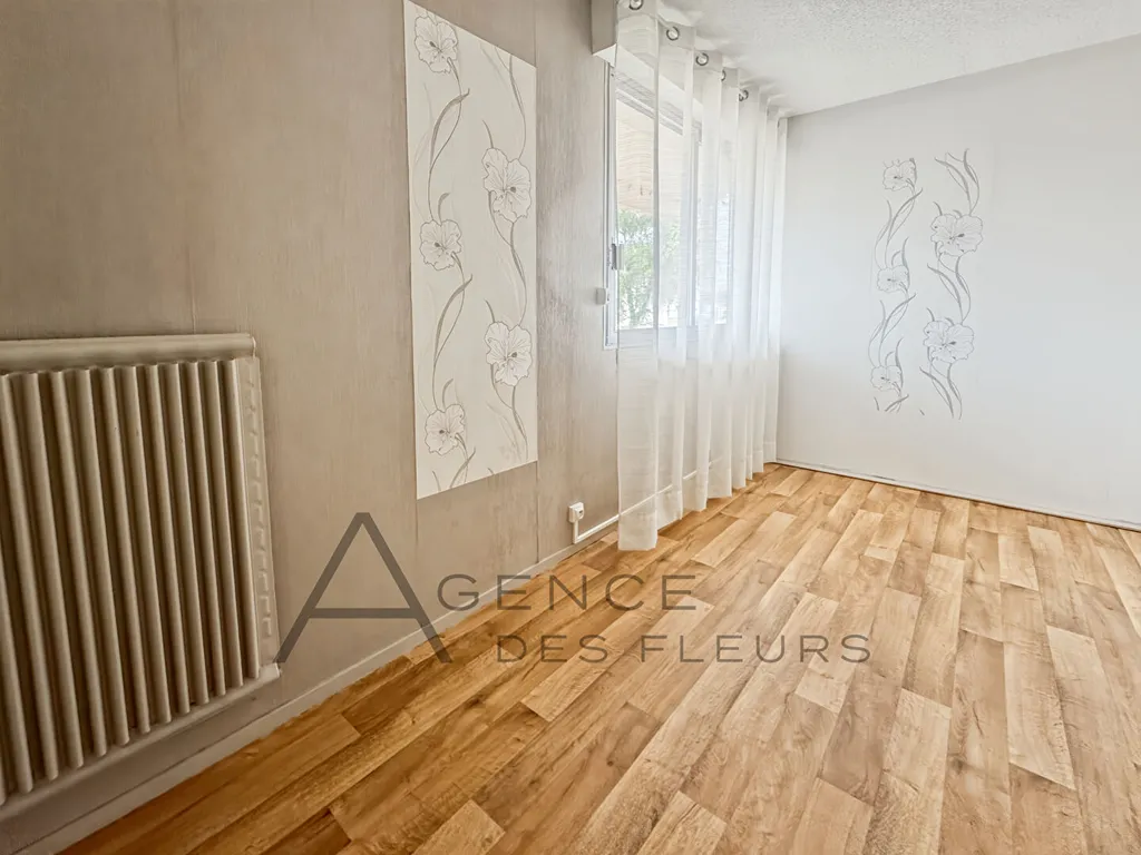 À vendre, bel appartement de 82 m² sur la commune de SAINT PIERRE LES ELBEUF 76320