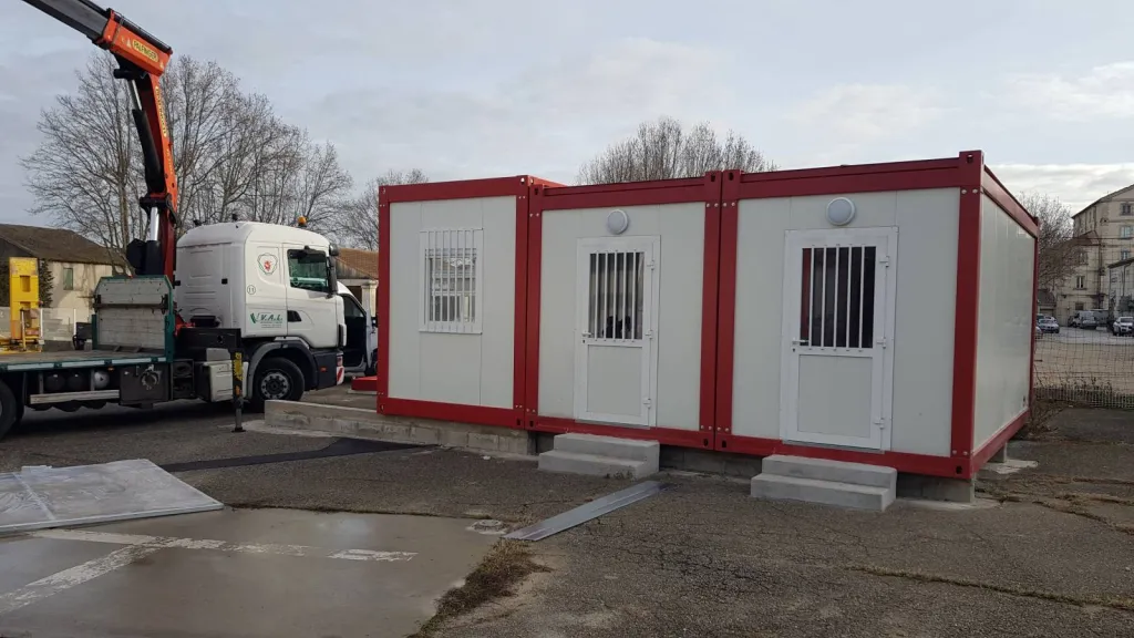Salle de formation pour personnel du SDIS en structures modulaire à Saint Remy de Provence