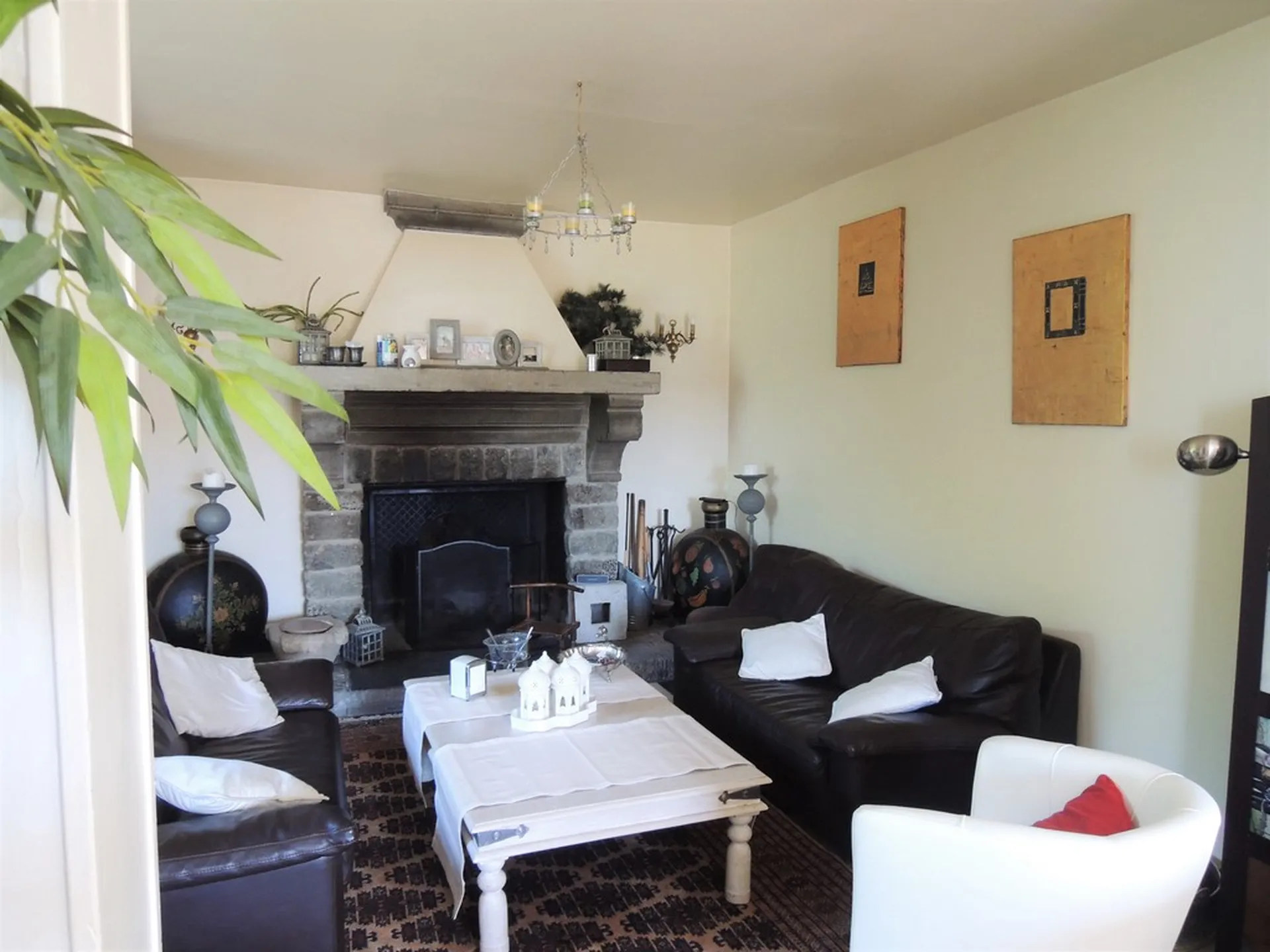 A acheter cette propriété d'exception, comprenant une maison de caractère principale ainsi qu'un gîte anglo-normand avec vue exceptionnelle sur la mer, proche de Dieppe (76)